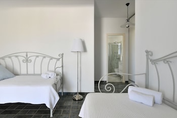 paros