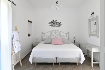 paros