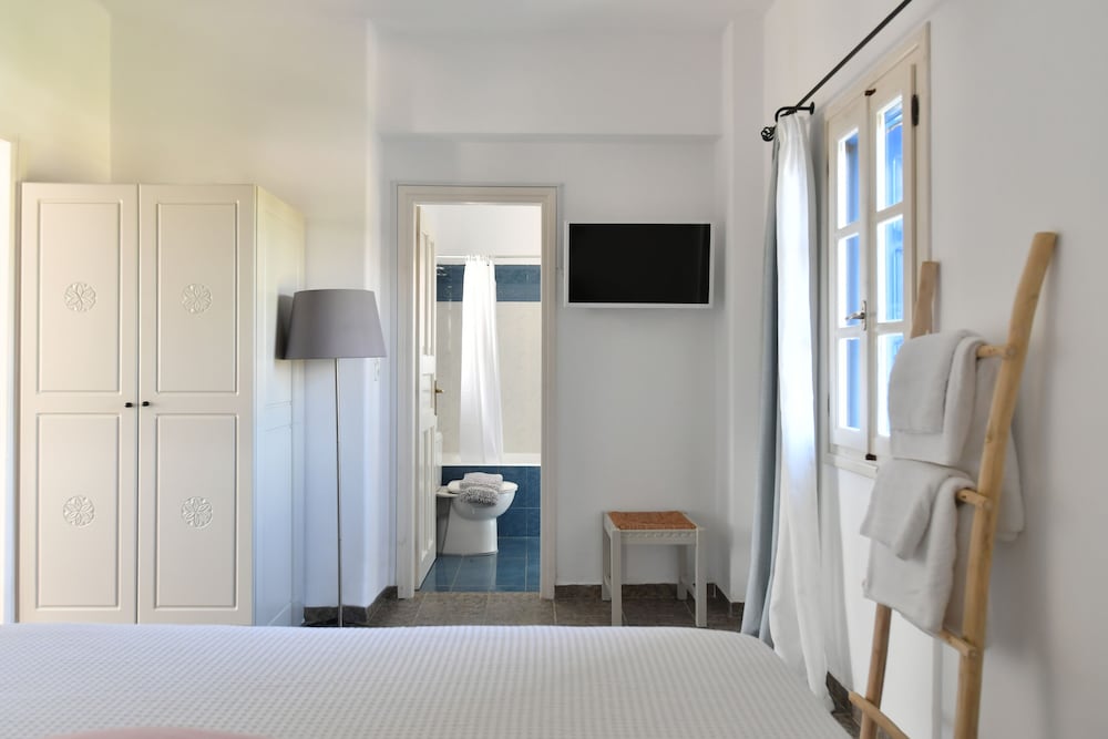 paros