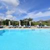 paros