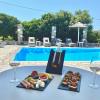 paros