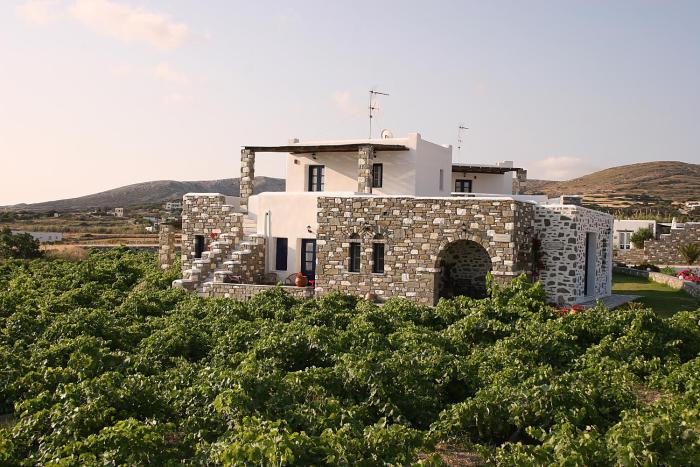 paros