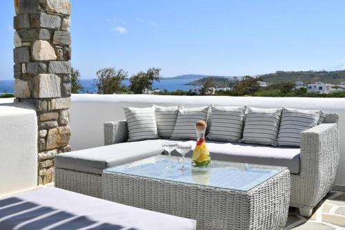 paros
