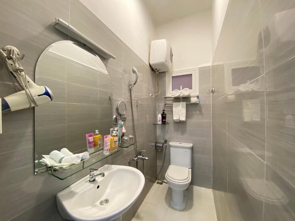 a25 hotel 35 mac thi buoi