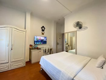 a25 hotel 35 mac thi buoi