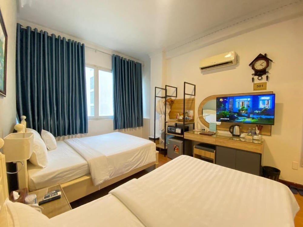 a25 hotel 35 mac thi buoi