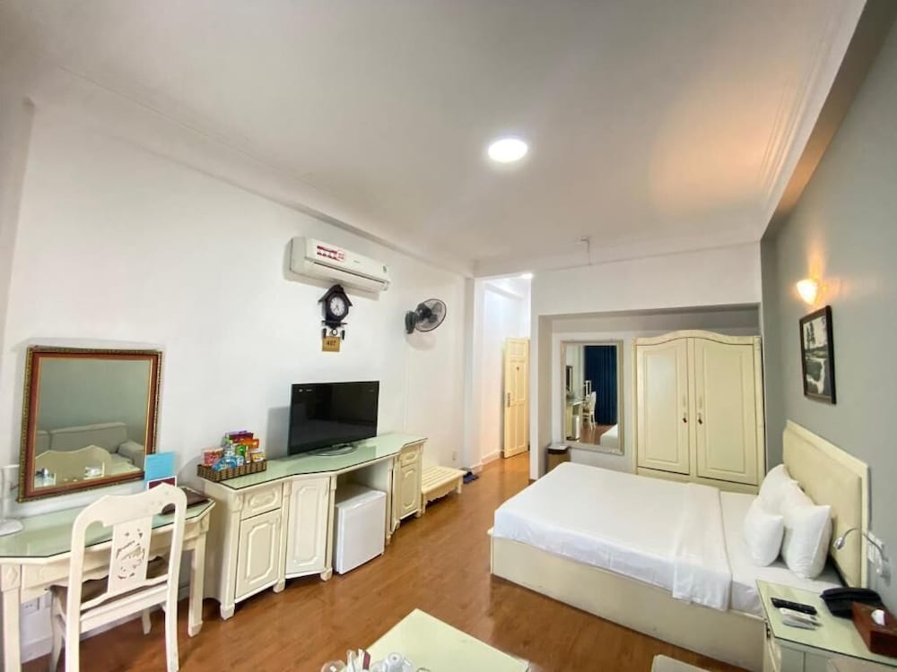 a25 hotel 35 mac thi buoi