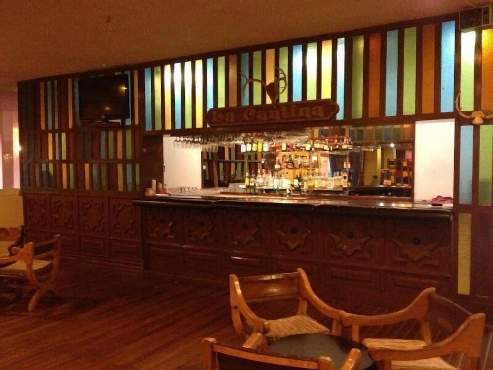 the halfwaiy inn