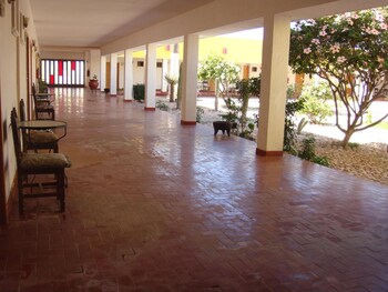 the halfwaiy inn