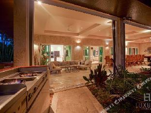 5br luxury tropical pool villa ph125