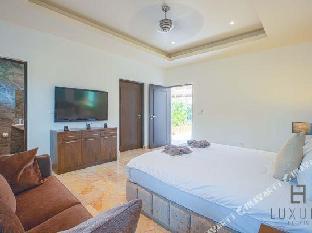 5br luxury tropical pool villa ph125