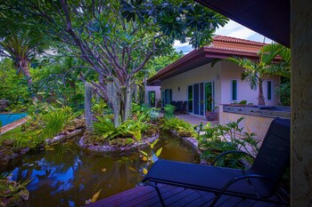 5br luxury tropical pool villa ph125