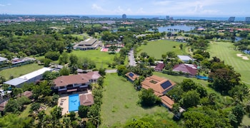 5br luxury tropical pool villa ph125