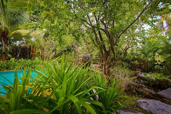 5br luxury tropical pool villa ph125