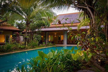 5br luxury tropical pool villa ph125