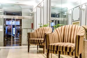 hotel exe suites 33