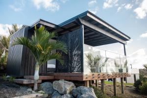 Aotearoa Surf Eco Pods,,2.5 star
