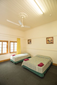 brisbane manor hotel