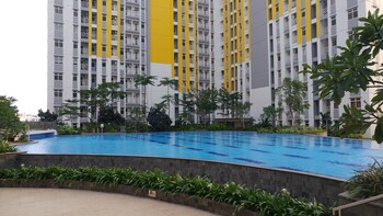 Deluxe Studio Apartment @ Springlake Summarecon,,0 star