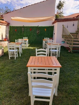 yesil konak ayvalik