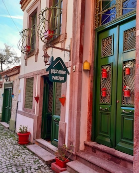 yesil konak ayvalik