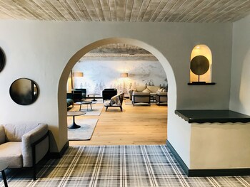 Le Grand Hotel Courchevel 1850,,4 star