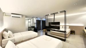 book design hotel sha extra plus
