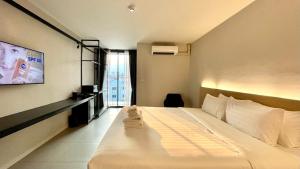 book design hotel sha extra plus