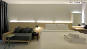 book design hotel sha extra plus