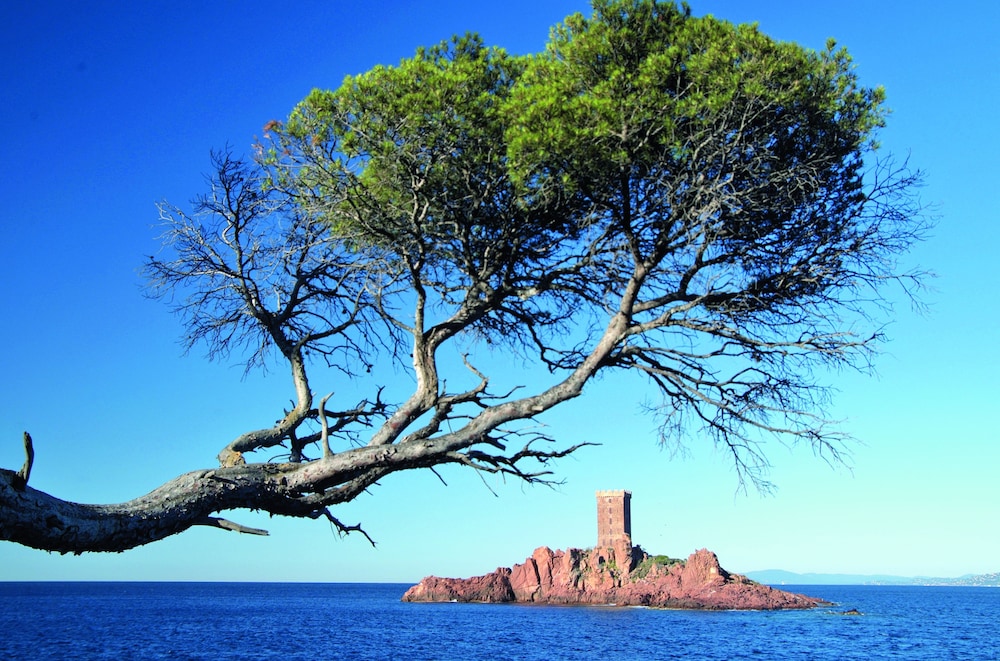 pierre and vacances promenades des bains