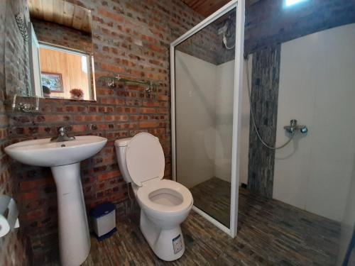 valley view homestay