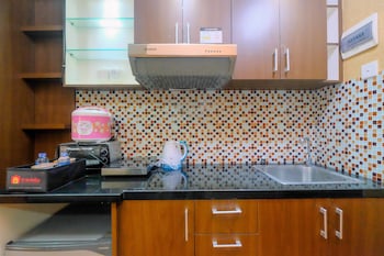comfortable studio apartment at taman melati near universitas indonesia