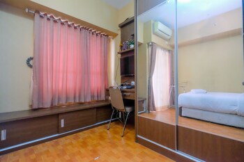 comfortable studio apartment at taman melati near universitas indonesia
