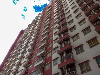 comfortable studio apartment at taman melati near universitas indonesia