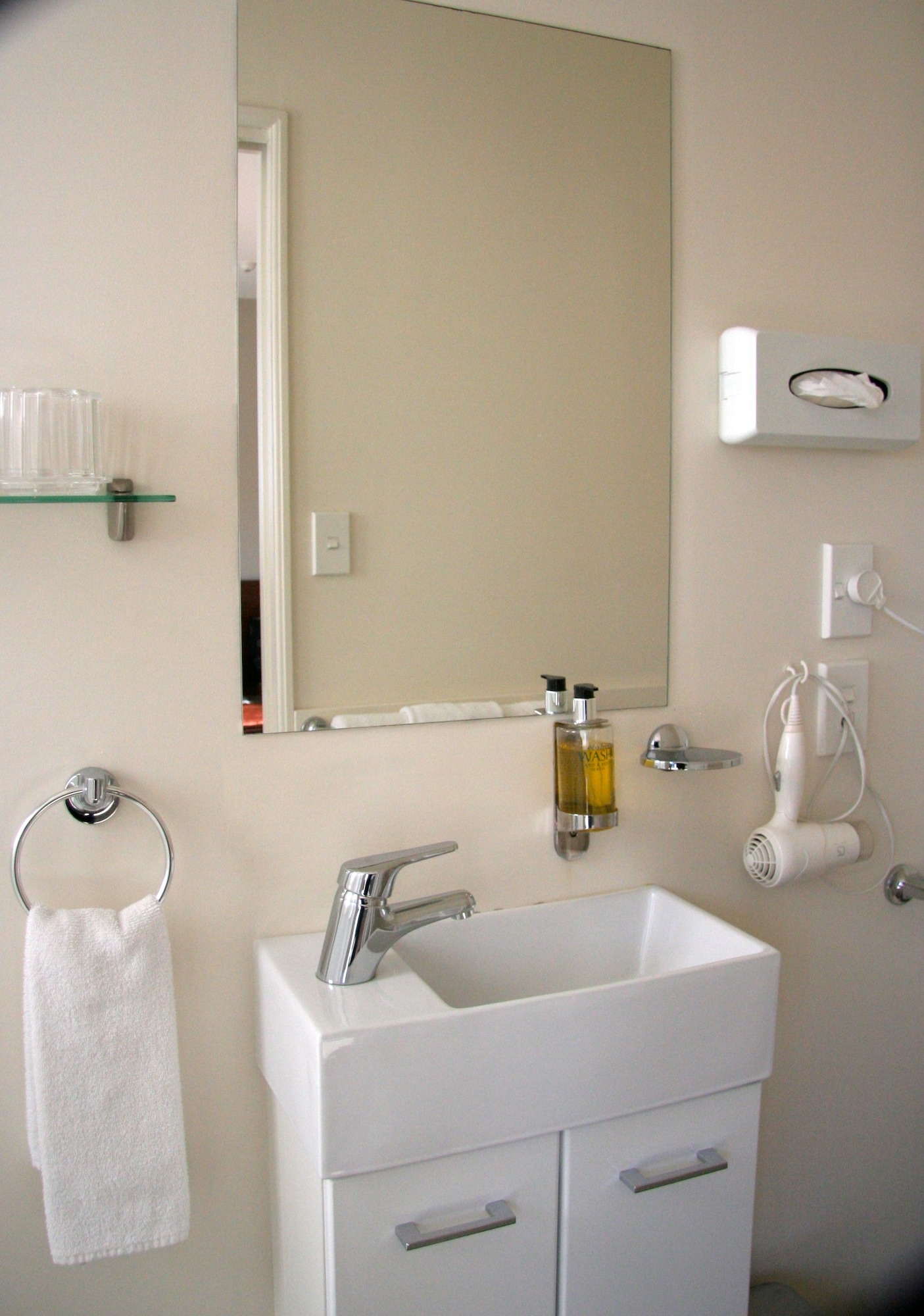 sherborne motor lodge