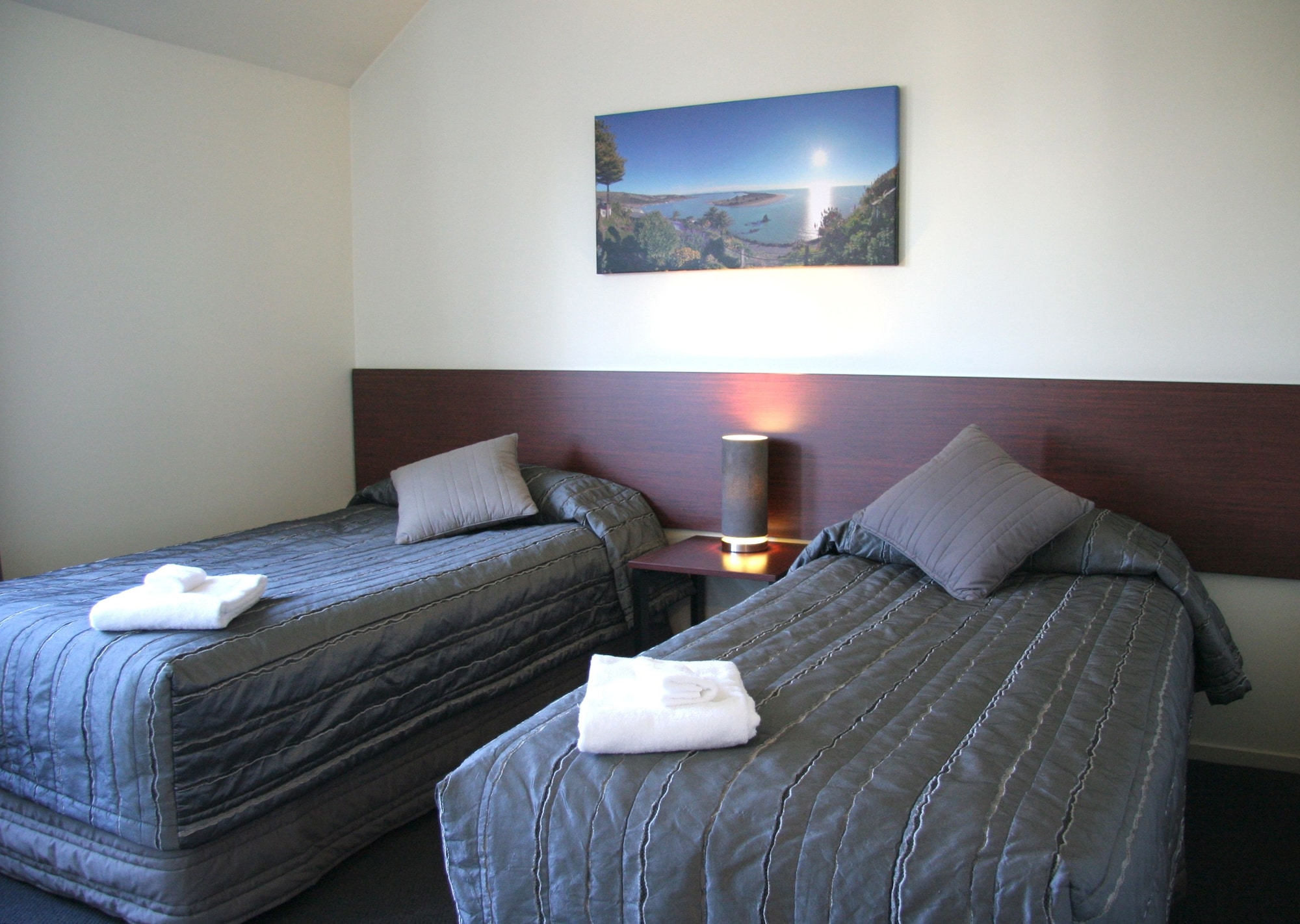 sherborne motor lodge