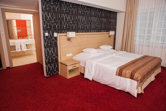 grape town hotel