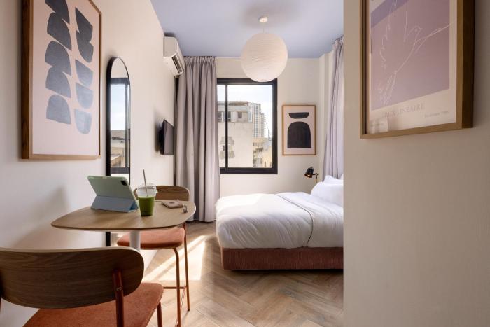 monochrome an autonomous hotel by loginn