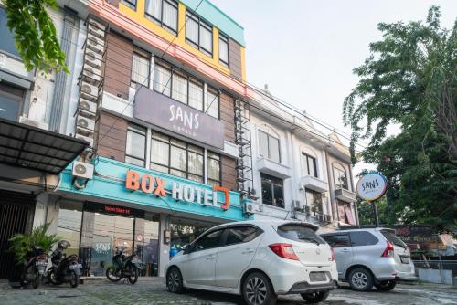 sans hotel kupang indah surabaya