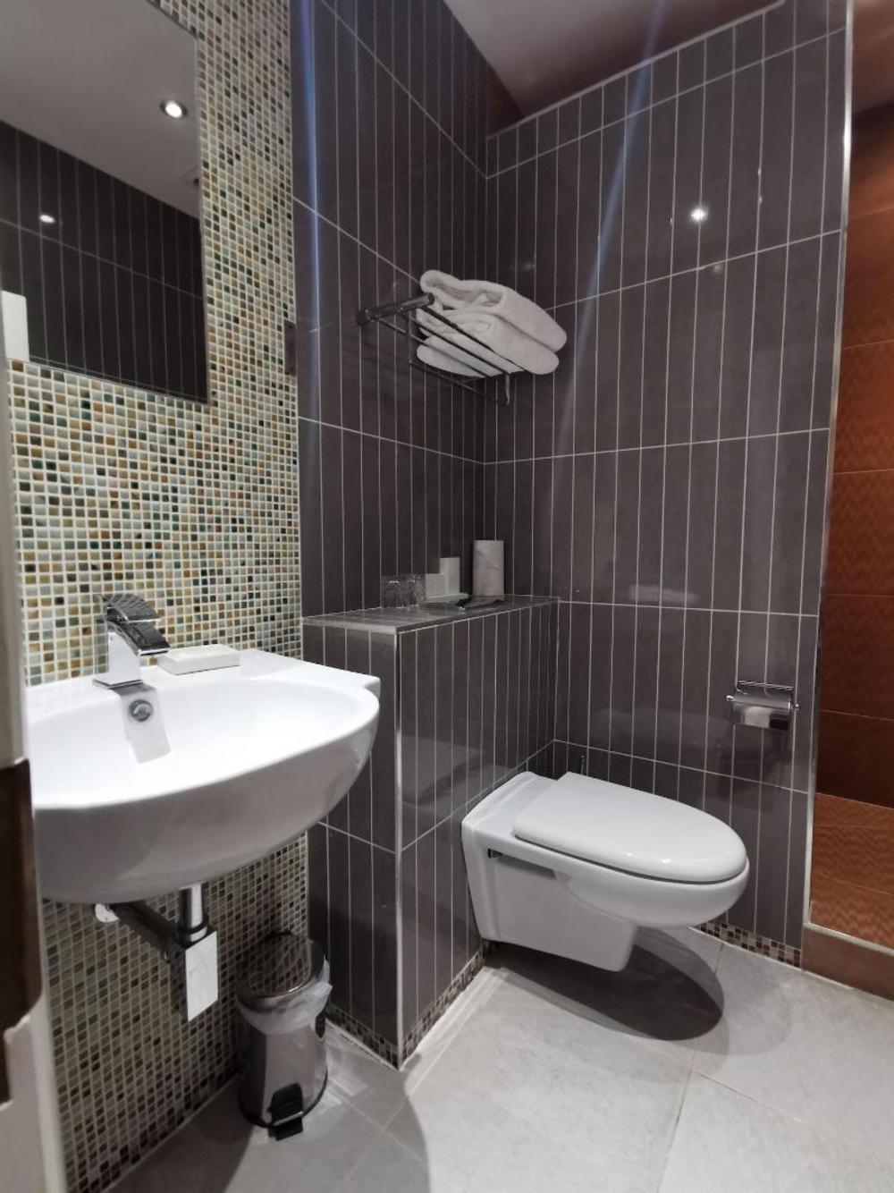 the griffin belle hotel vauxhall