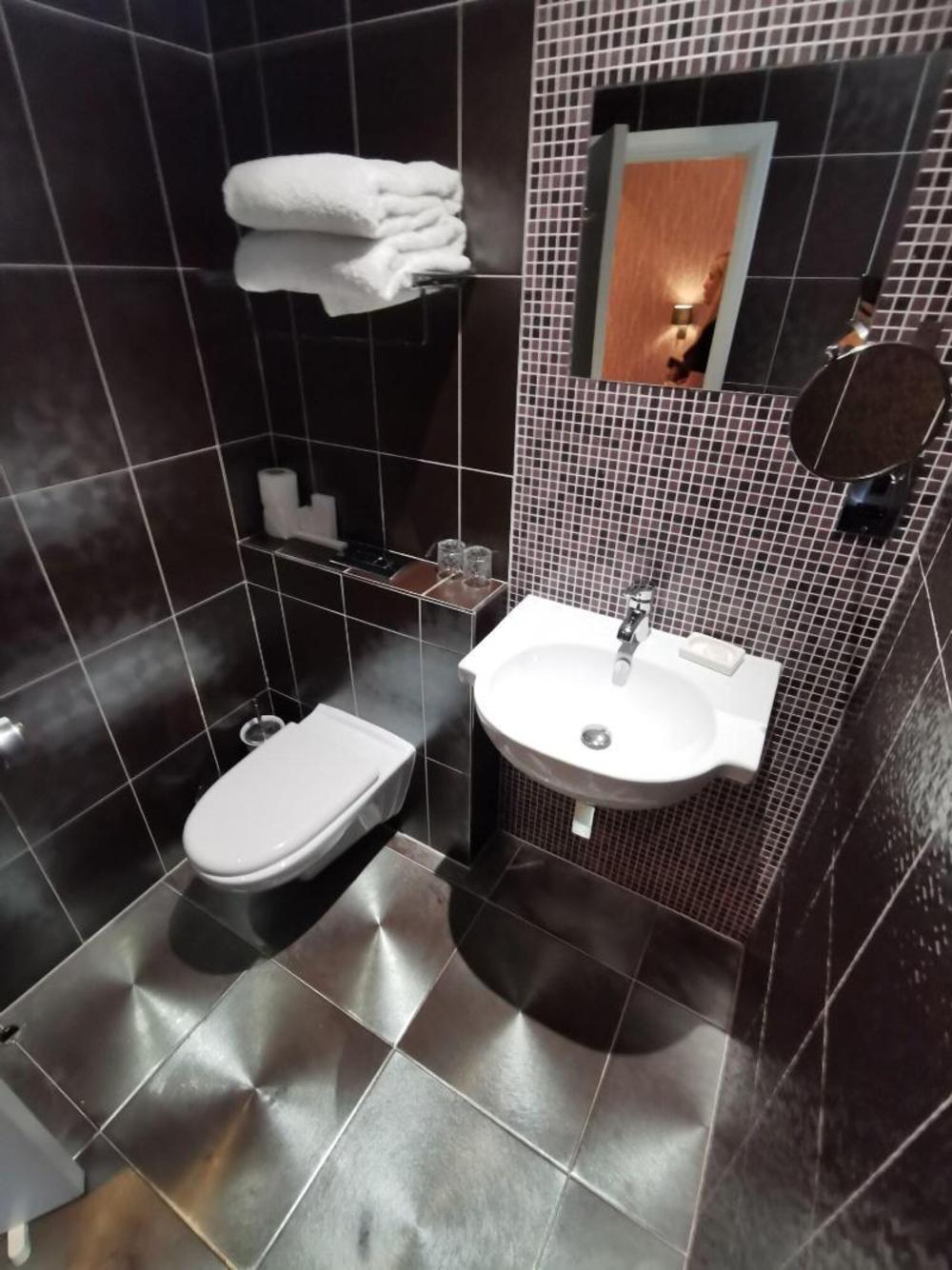 the griffin belle hotel vauxhall