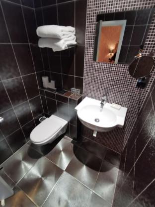 the griffin belle hotel vauxhall