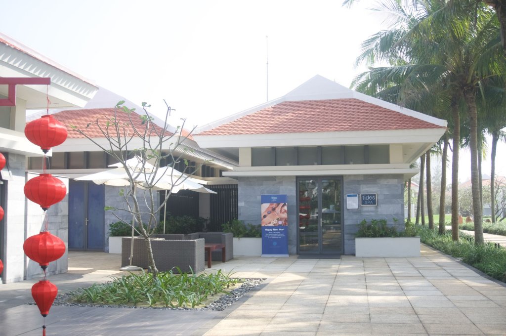 ocean beach villas da nang