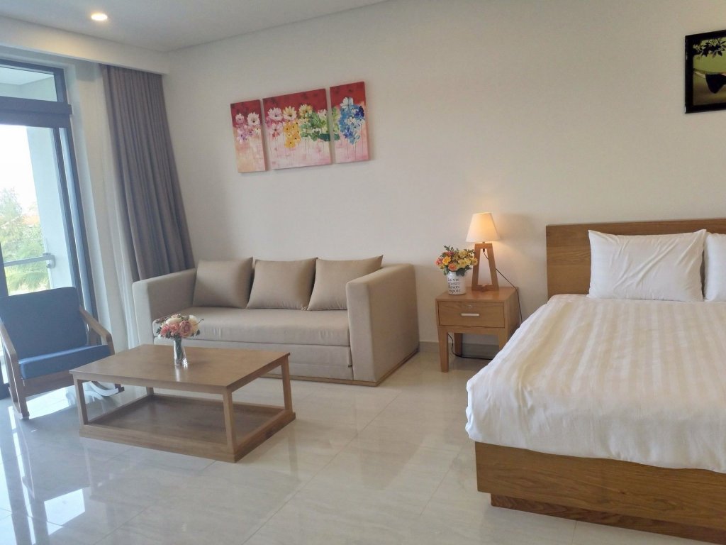 ocean beach villas da nang