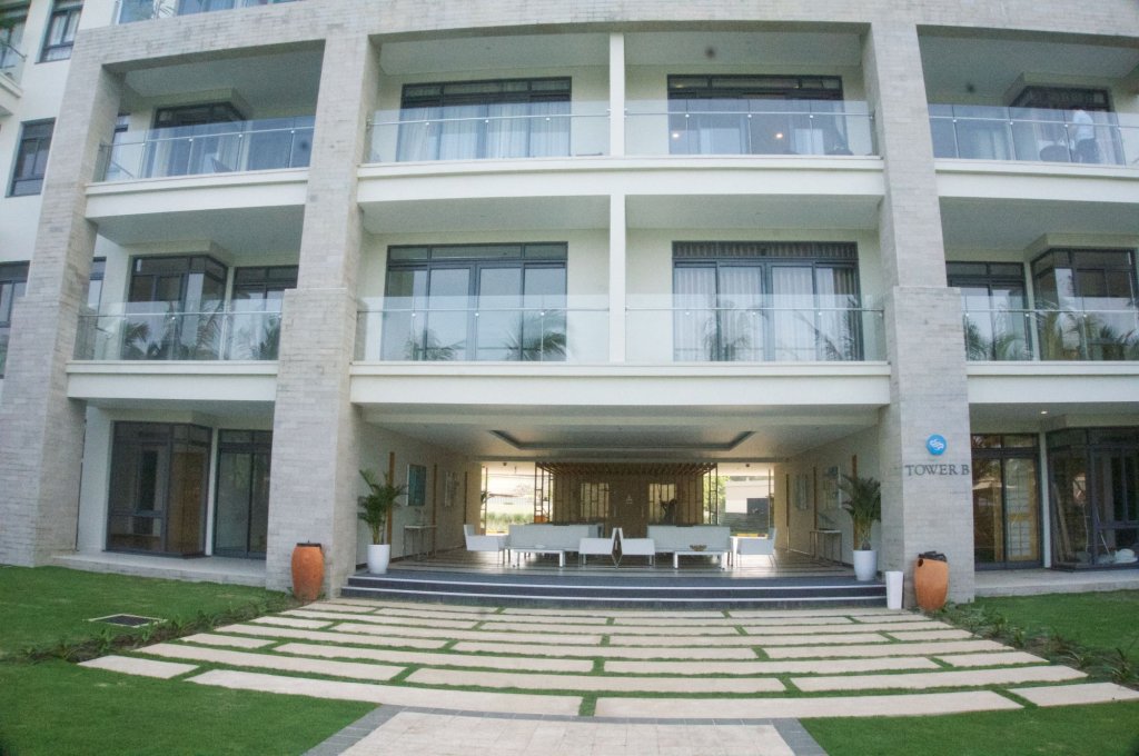 ocean beach villas da nang