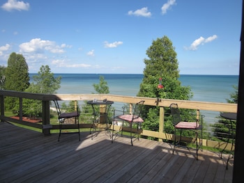 at the waters edge bed and breakfast