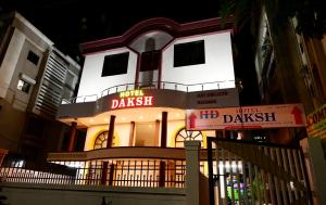 hotel daksh