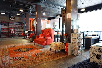 hotel black