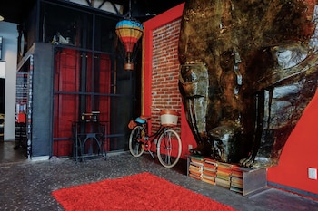 hotel black