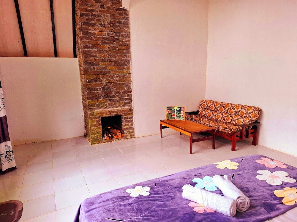 aubrey villa ciwidey